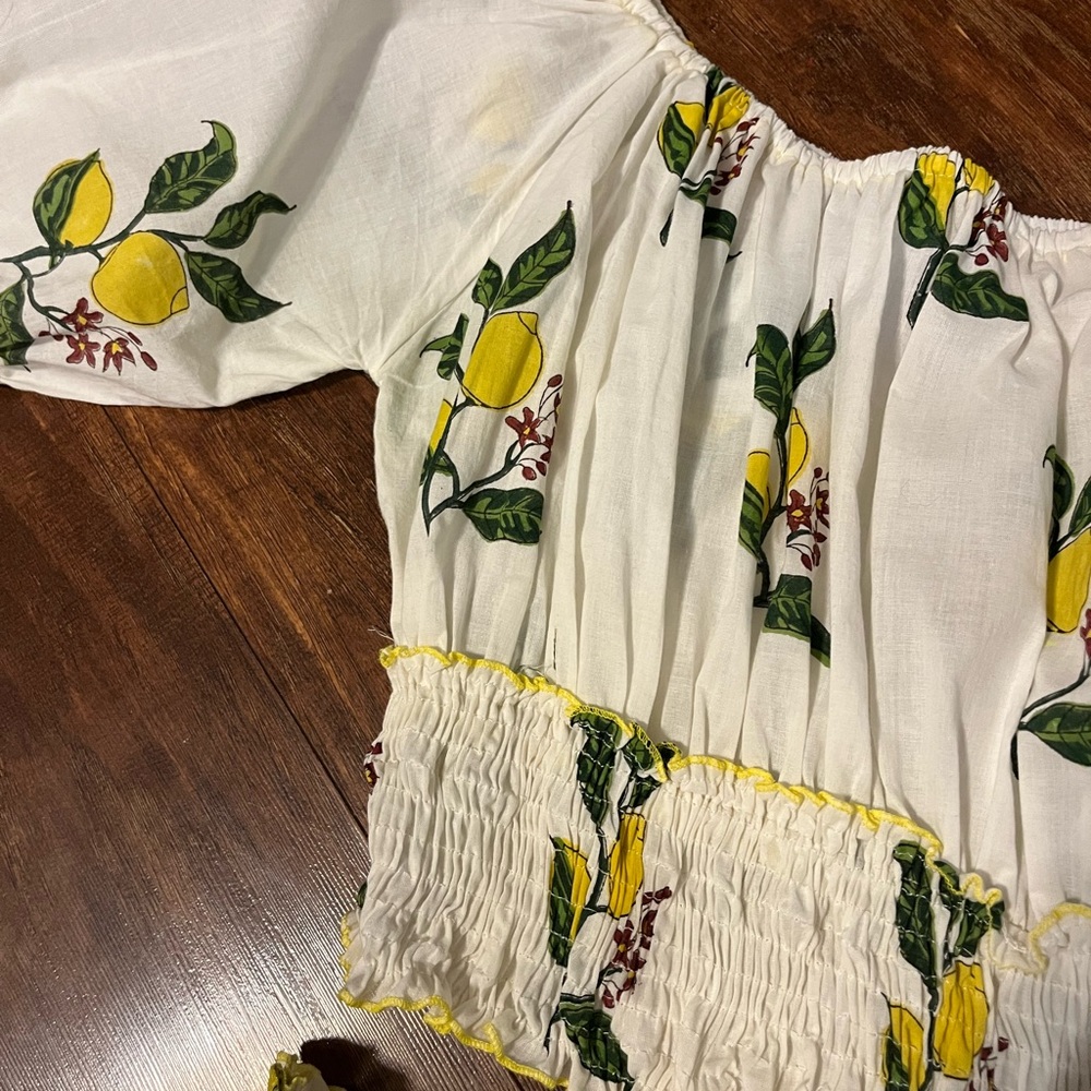 CJ Laing Lemon Print Top and Skirt Set ๐ - Picture 7 of 16